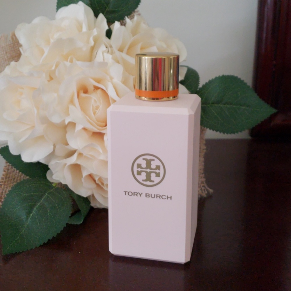 Tory Burch body lotion